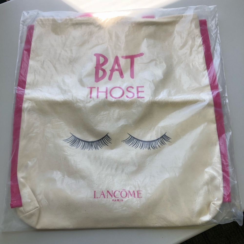 “BAT THOSE EYELASH” Canvas Bag (LANCOME) NWT - Picture 3 of 8